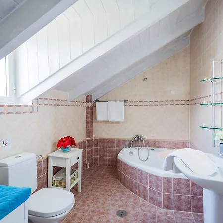 Feriehus Tonias - Thea House And Vrachos Attic Alykanas (Zakynthos)