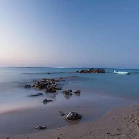Tonias - Thea House And Vrachos Attic * Alykanas (Zakynthos)